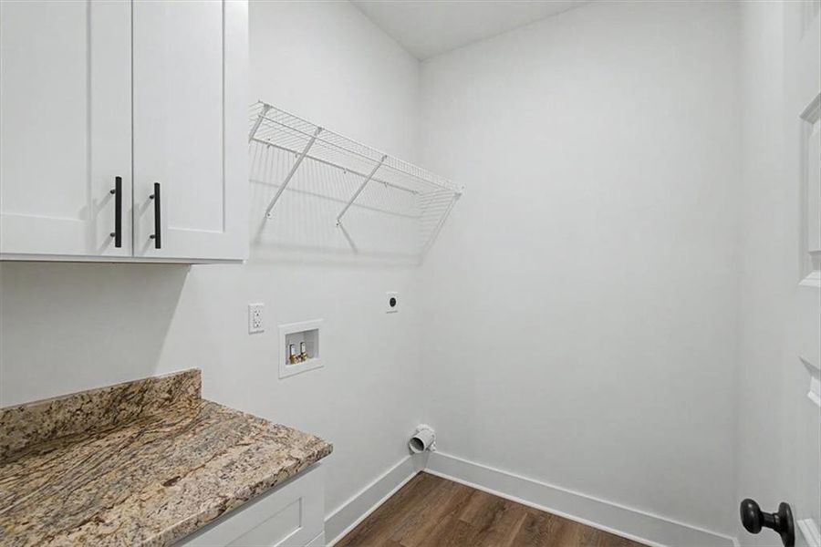 Spacious, unfurnished interior of a new home in , Dallas (Image 38). Spacious, unfurnished interior of a new home in , Dallas (Image 38).