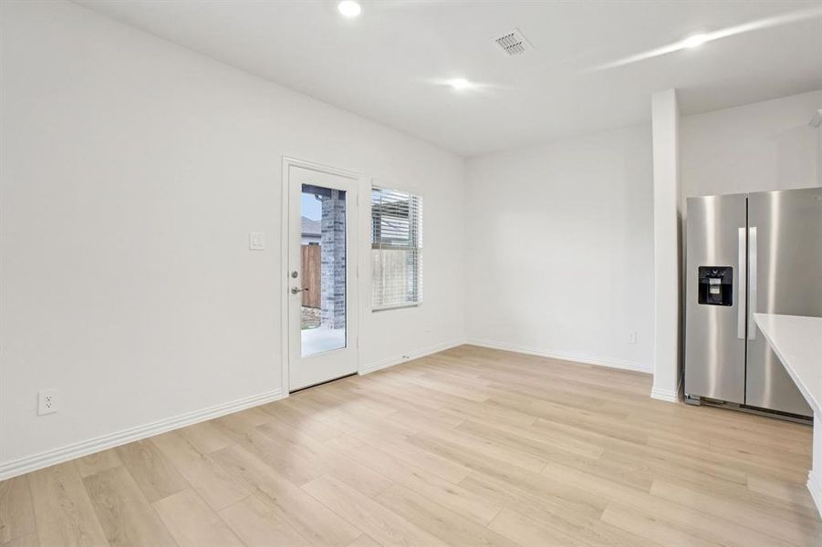 Photo is not of the actual home, but is an inspirational photo of builder’s model home and may depict options, furnishings, and/or decorator features that are not included. Photo is not of the actual home, but is an inspirational photo of builder’s model home and may depict options, furnishings, and/or decorator features that are not included.