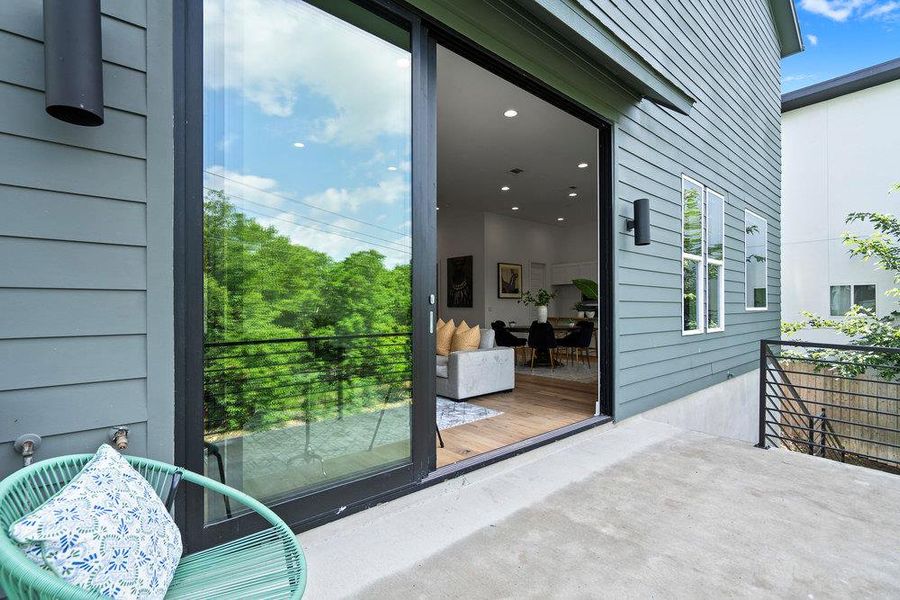 Exterior details and patio area of a home in Agave, Austin (Image 3).