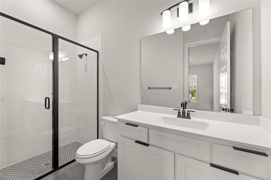 07. 317 Bay Laurel - Media