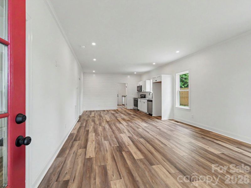 Spacious, unfurnished interior of a new home in , Mooresville (Image 25).