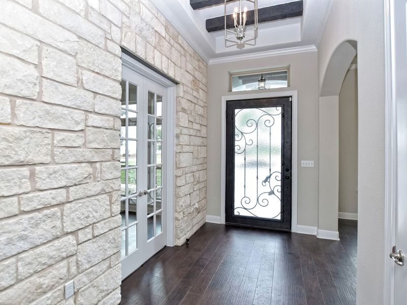 Representative unfurnished interior of a home built from the Coronado I by Giddens Homes in Clearwater Ranch, Liberty Hill (Image 116).