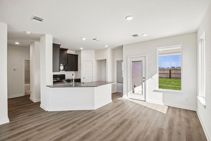 Furnished interior view inside a new home in Rancho San Gabriel, Georgetown (Image 12).