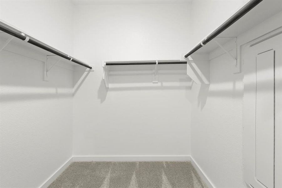 17. 1022 Watercourse - Closet 17. 1022 Watercourse - Closet