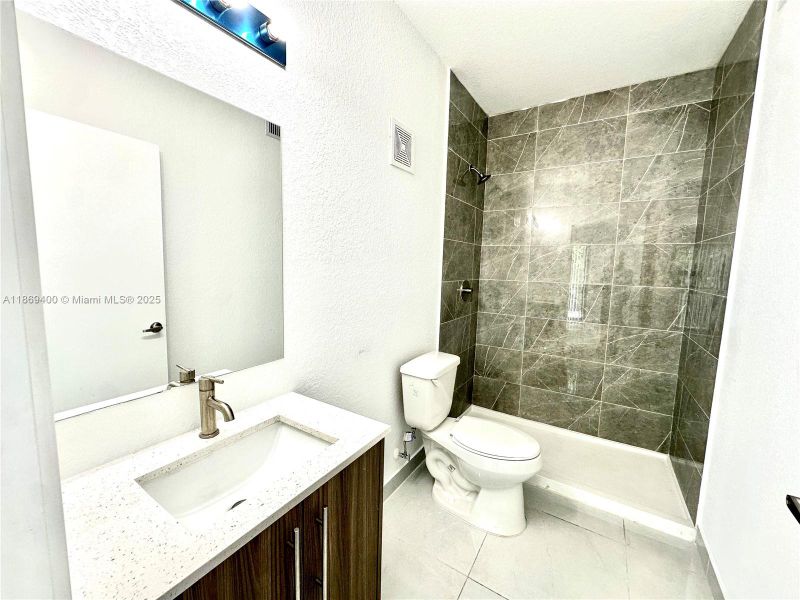 Furnished interior view inside a new home in , Florida City (Image 7).