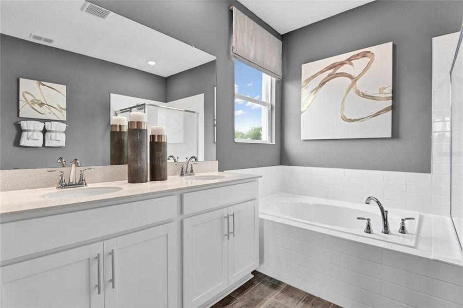 Furnished interior view inside a new home in Annabelle Estates, Winter Haven (Image 14).