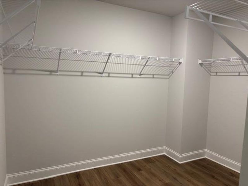 Spacious, unfurnished interior of a new home in , Suwanee (Image 15).