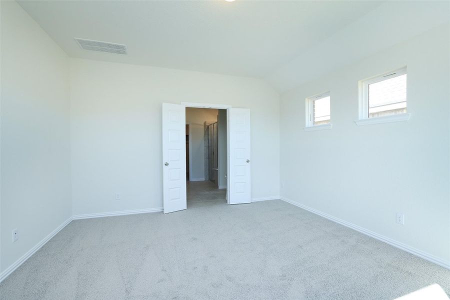 Spacious, unfurnished interior of a new home in Cypress Green, Hockley (Image 15).