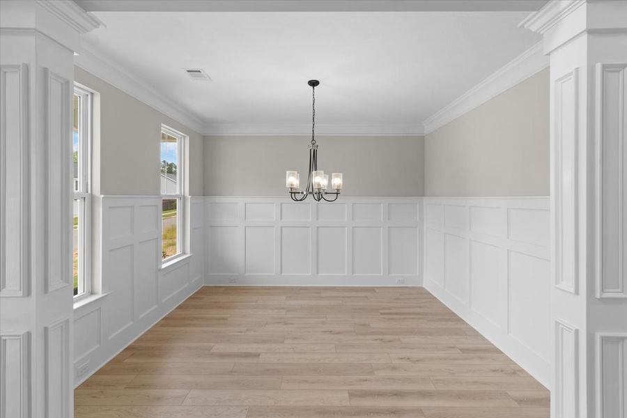 Spacious, unfurnished interior of a new home in Windsor, North Augusta (Image 16).