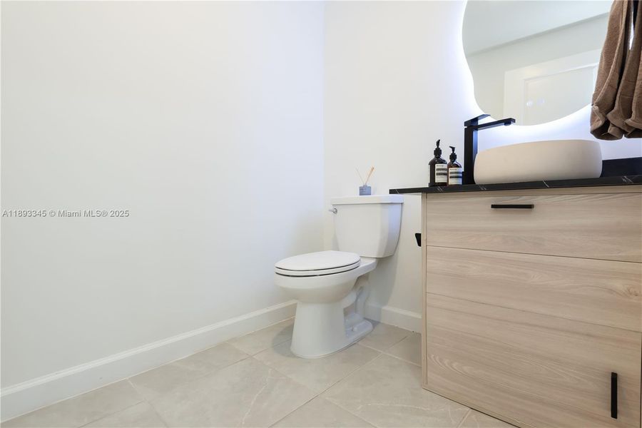 Furnished interior view inside a new home in , Pembroke Pines (Image 6). Furnished interior view inside a new home in , Pembroke Pines (Image 6).