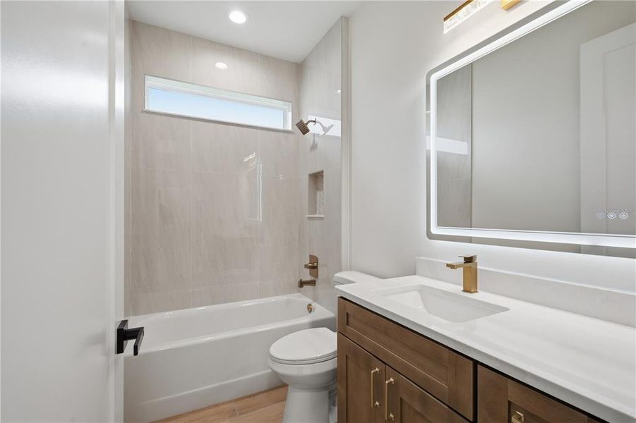 Furnished interior view inside a new home in , Belleview (Image 8).