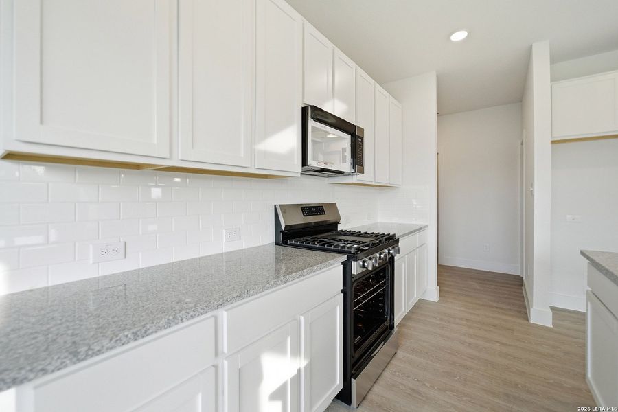 Furnished interior view inside a new home in Garden Grove, San Antonio (Image 8).