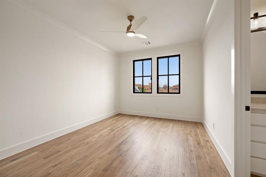 Spacious, unfurnished interior of a new home in , Prosper (Image 36).