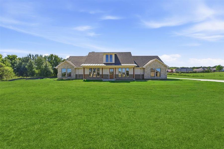 Community amenities in , Springtown (Image 26). Community amenities in , Springtown (Image 26).