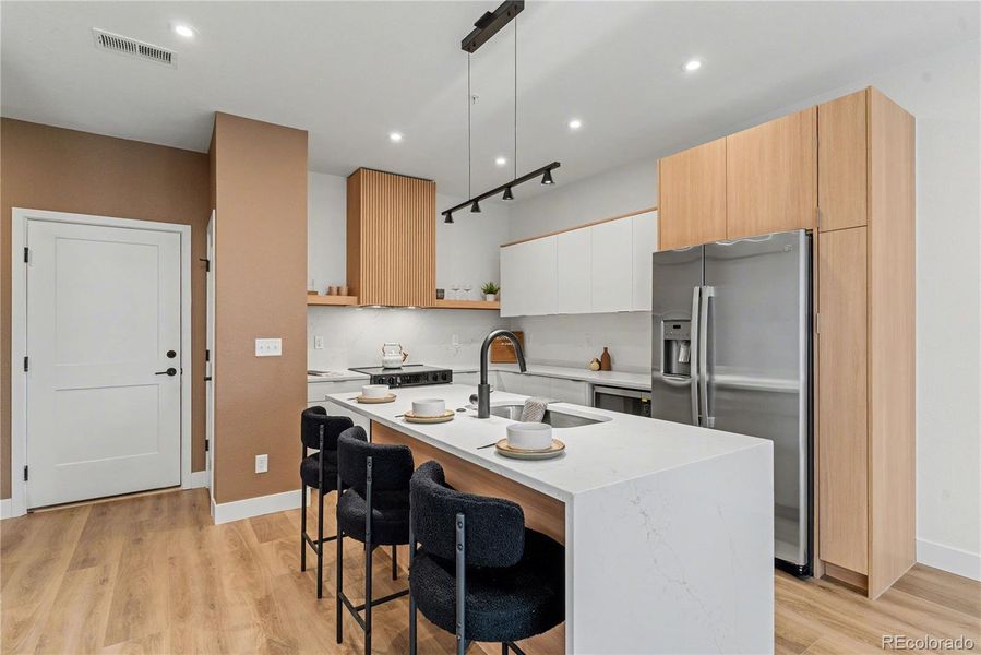 Image of a model home. Finishes, colors, and available options may differ from those shown.