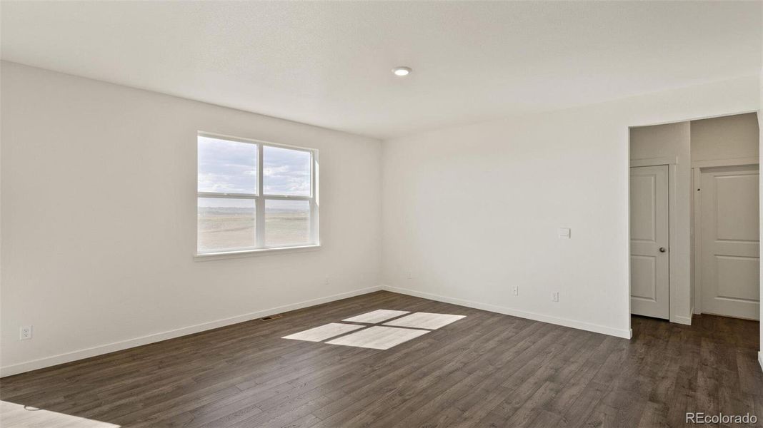Spacious, unfurnished interior of a new home in Northridge Estates, Greeley (Image 17). Spacious, unfurnished interior of a new home in Northridge Estates, Greeley (Image 17).