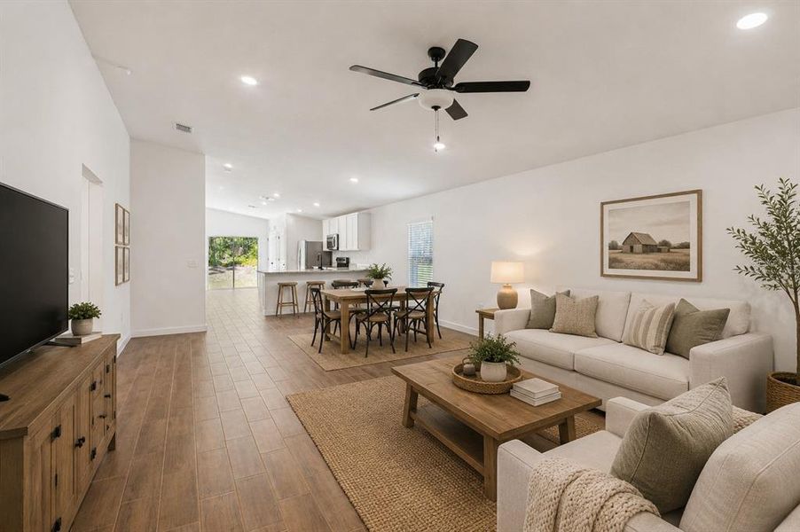 Furnished interior view inside a new home in Spring Hill, Spring Hill (Image 10).