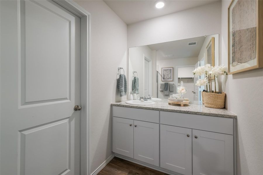 *All images, rooms measurements are approximate. All information, including pricing, is subject to change.