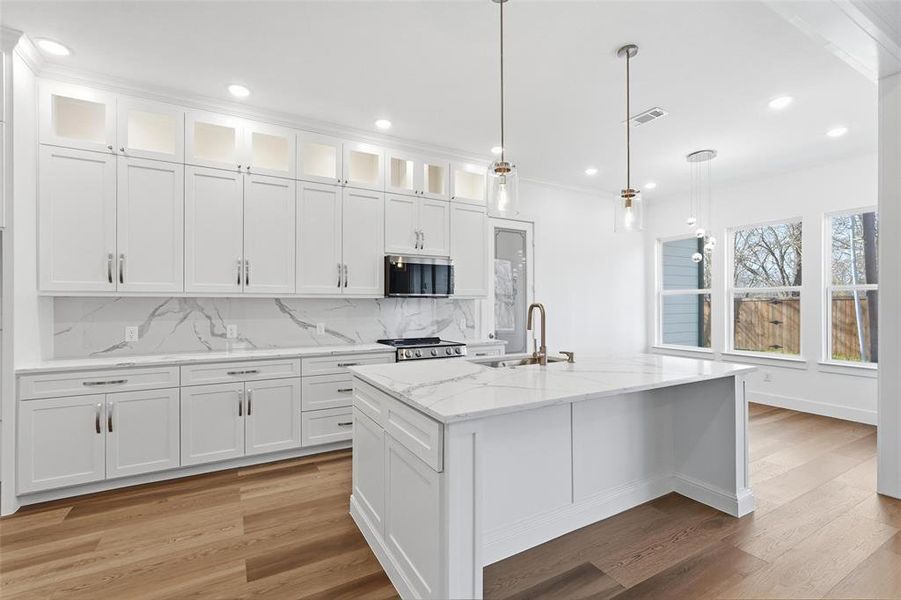 Furnished interior view inside a new home in , Commerce (Image 5).