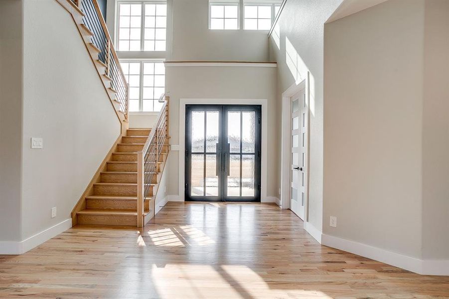 Spacious, unfurnished interior of a new home in , Granbury (Image 22).