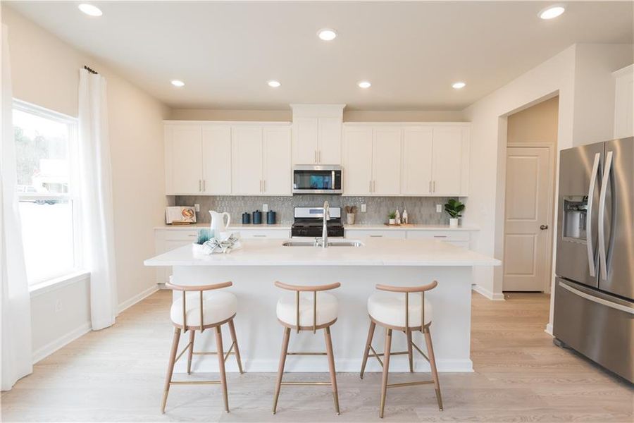 Furnished interior view inside a new home in Ivey Township, Dallas (Image 8).