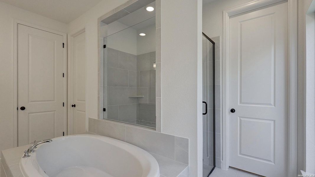 Furnished interior view inside a new home in Arcadia Ridge, San Antonio (Image 14).