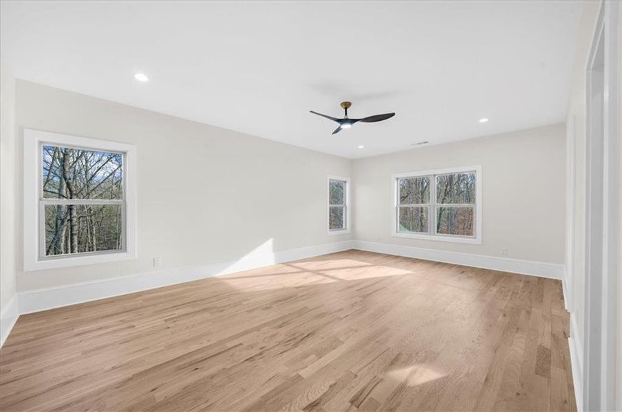 Spacious, unfurnished interior of a new home in , Gainesville (Image 62).