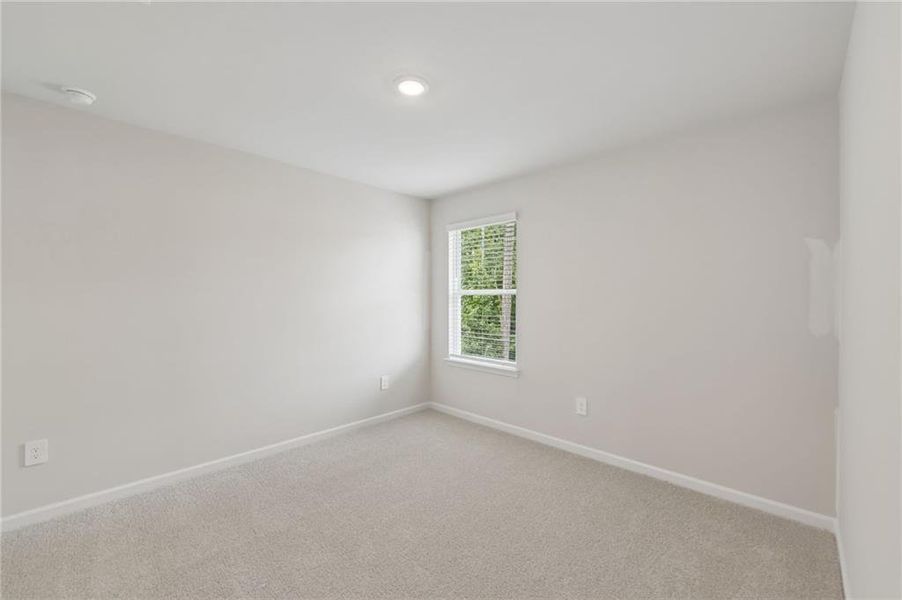 Spacious, unfurnished interior of a new home in Martin Springs - Estate Series, Lawrenceville (Image 38).