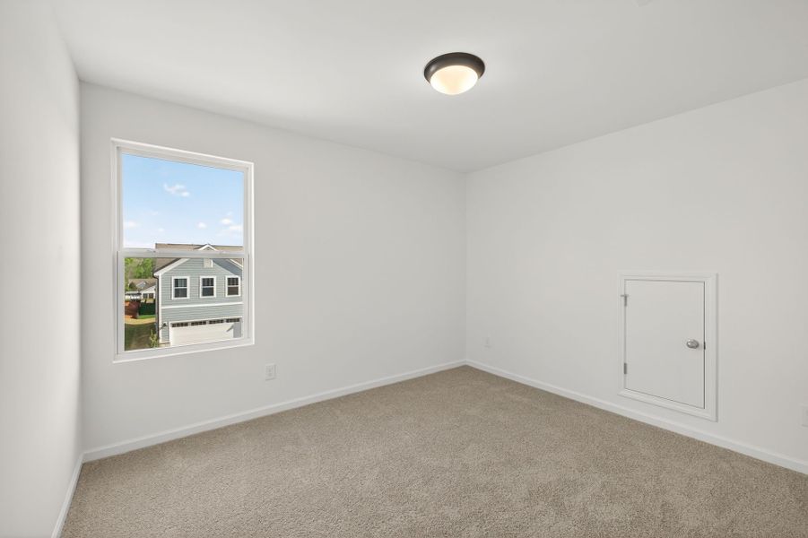 Spacious, unfurnished interior of a new home in Edgewater - Cottage Greens, Lancaster (Image 21).