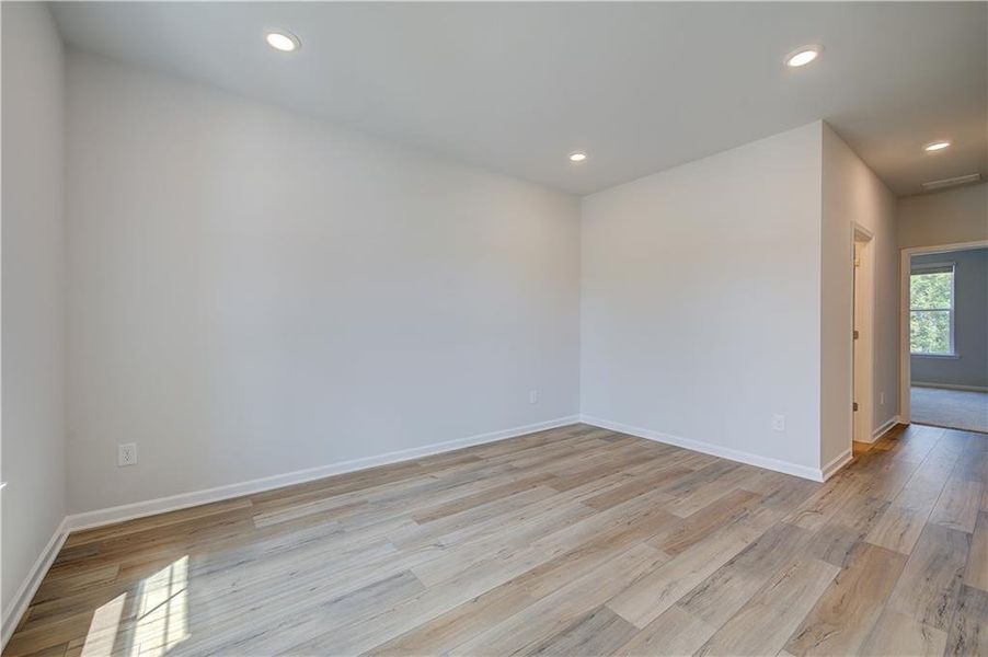 Spacious, unfurnished interior of a new home in Westwind Estates, Hampton (Image 26).