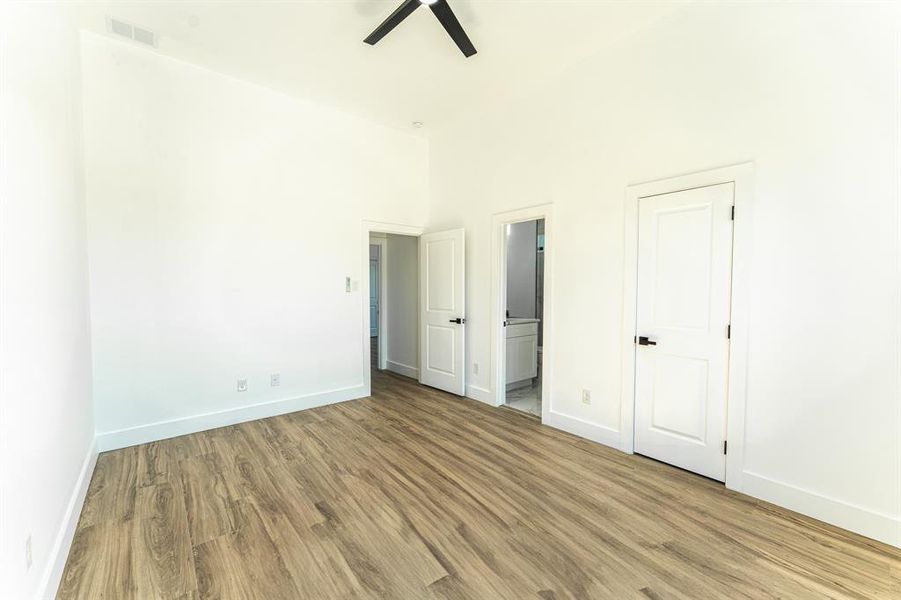 Spacious, unfurnished interior of a new home in , Sulphur Springs (Image 30). Spacious, unfurnished interior of a new home in , Sulphur Springs (Image 30).