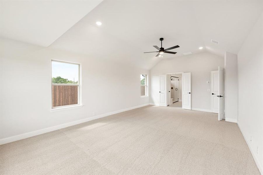 Spacious, unfurnished interior of a new home in Addison Hills, Cedar Hill (Image 35).