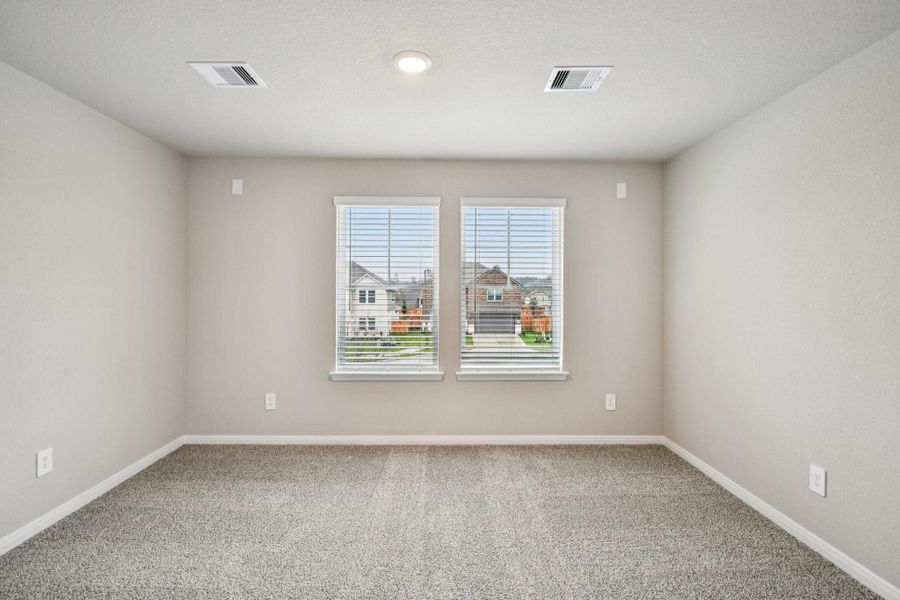 Spacious, unfurnished interior of a new home in , Montgomery (Image 31).