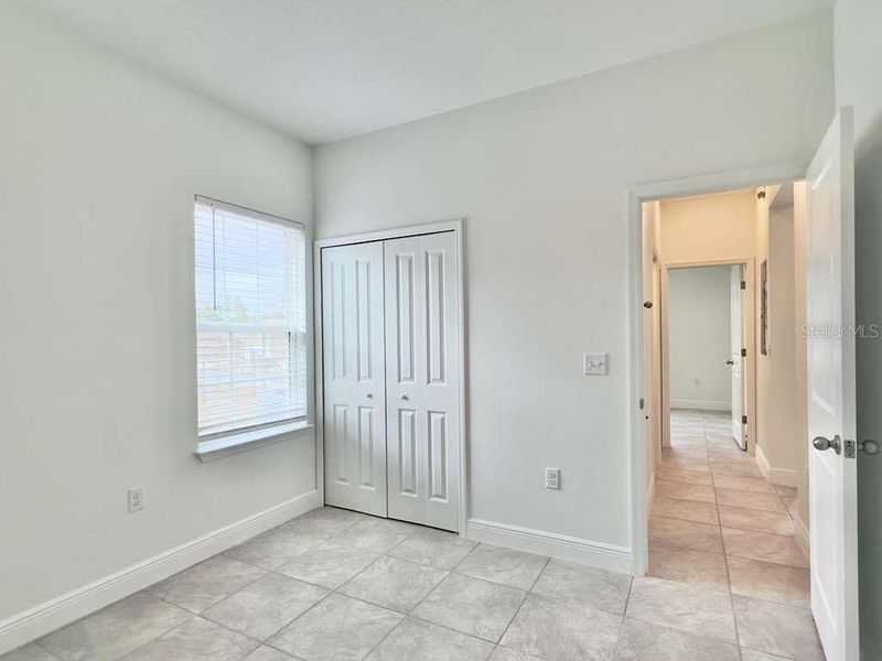 Spacious, unfurnished interior of a new home in , Ocala (Image 23).