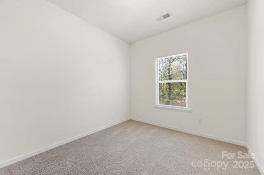 Spacious, unfurnished interior of a new home in Wilora Pond, Charlotte (Image 20). Spacious, unfurnished interior of a new home in Wilora Pond, Charlotte (Image 20).