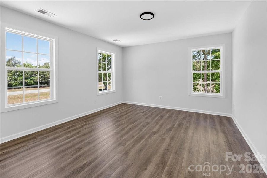 Spacious, unfurnished interior of a new home in , Pageland (Image 27).