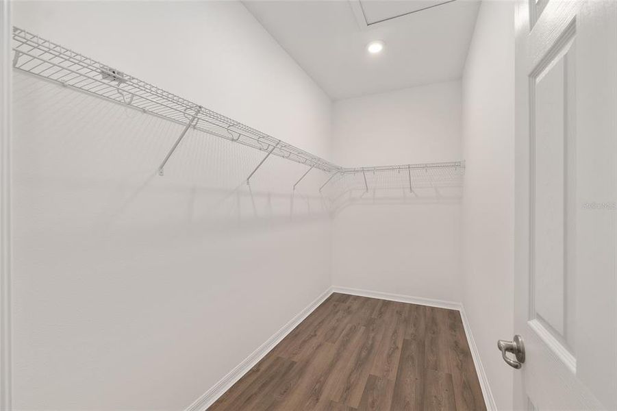 Spacious, unfurnished interior of a new home in , Ocala (Image 44).