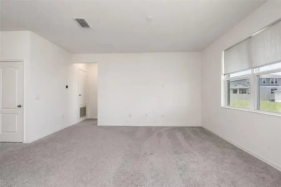 Spacious, unfurnished interior of a new home in , Mascotte (Image 30). Spacious, unfurnished interior of a new home in , Mascotte (Image 30).