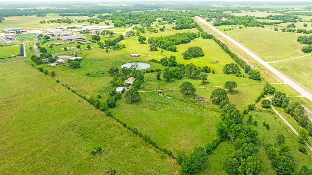 Natural landscape and outdoor views near in Pattonville (Image 23). Natural landscape and outdoor views near in Pattonville (Image 23).