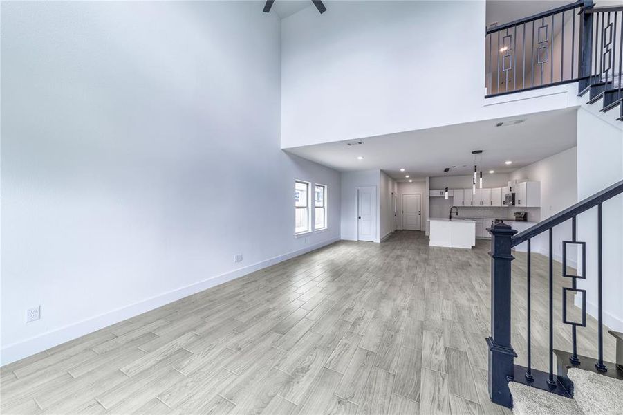 Spacious, unfurnished interior of a new home in , Fort Worth (Image 27).