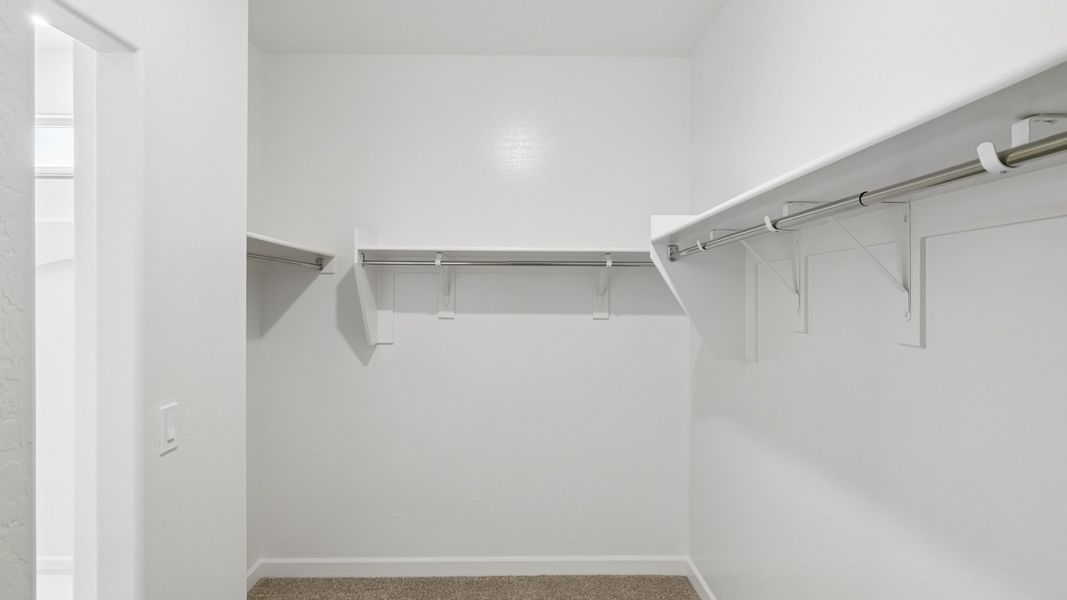 Spacious, unfurnished interior of a new home in Quail Ranch, San Tan Valley (Image 28). Spacious, unfurnished interior of a new home in Quail Ranch, San Tan Valley (Image 28).