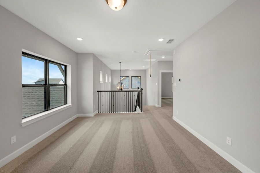 Spacious, unfurnished interior of a new home in Pomona 45' Homesites, Manvel (Image 33).