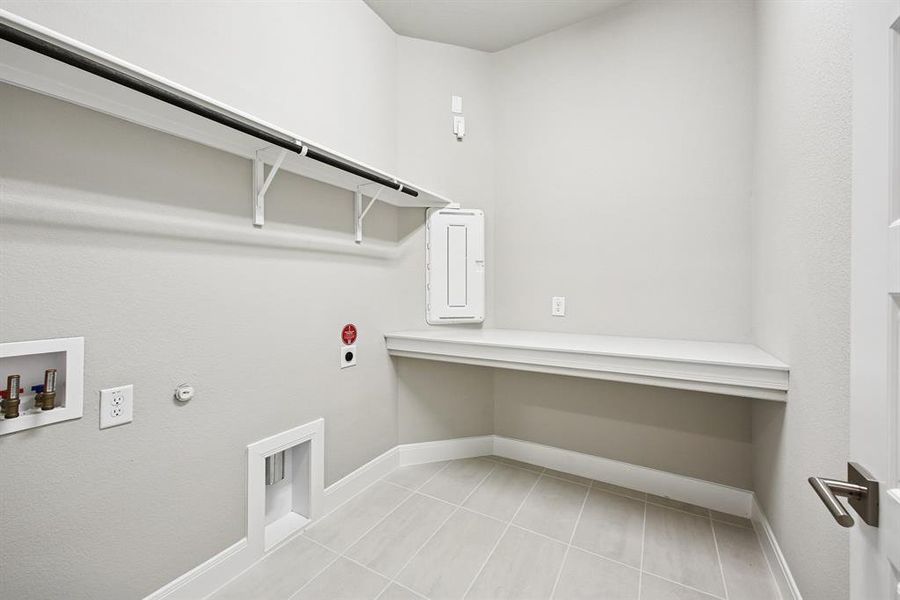 Image 30 of a home in Elements at Viridian - Garden Series. Image 30 of a home in Elements at Viridian - Garden Series.