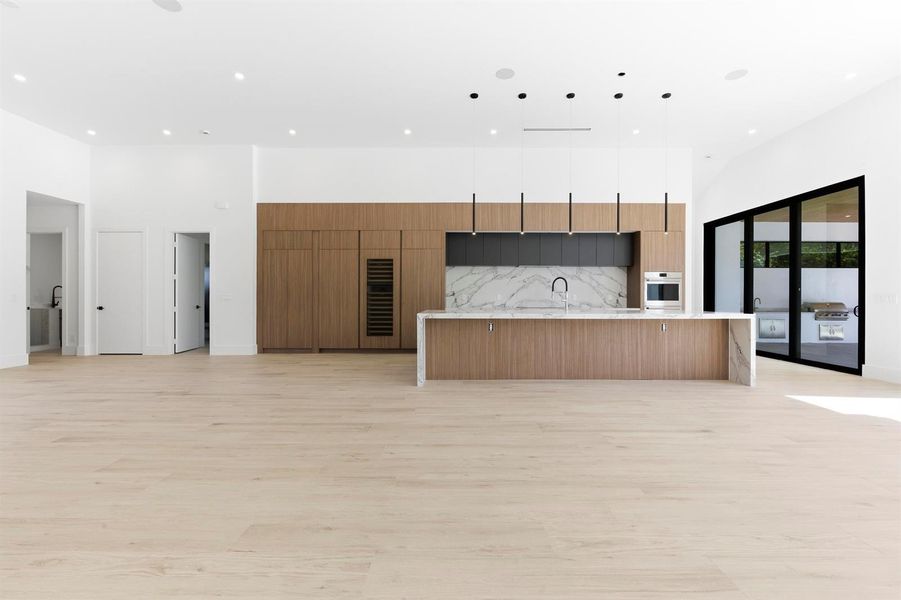 KITCHEN KITCHEN