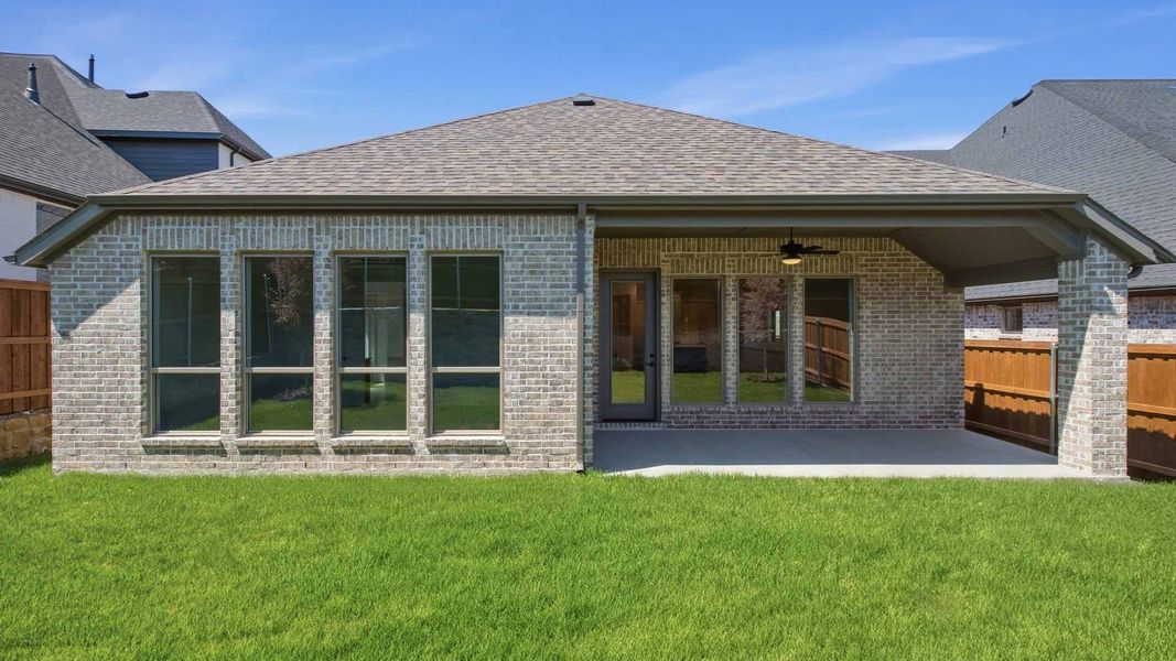Exterior details and patio area of a home in Walsh, Fort Worth (Image 4).