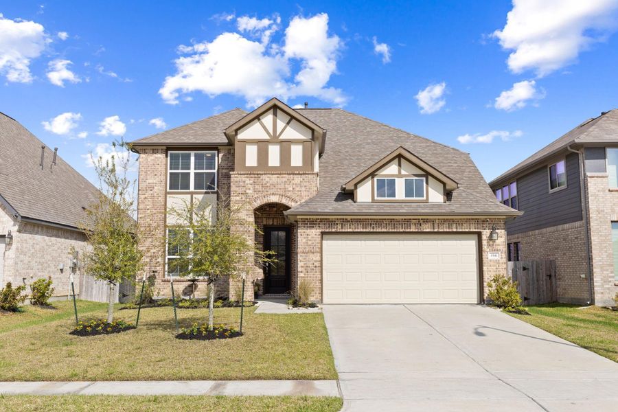 Lovely 2 story, 4 bedroom home in The Meadows at Imperial Oaks.