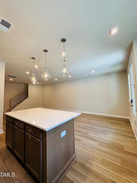 HVM119 kitchen three