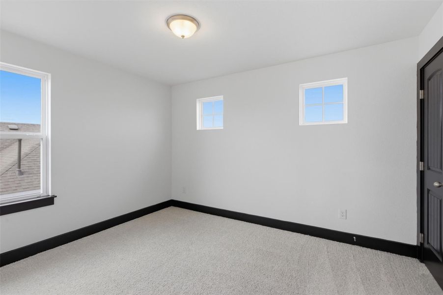 Spacious, unfurnished interior of a new home in , Pflugerville (Image 26). Spacious, unfurnished interior of a new home in , Pflugerville (Image 26).