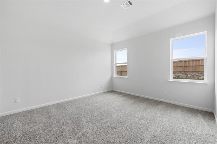 Spacious, unfurnished interior of a new home in Retreat at Fossil Creek, Fort Worth (Image 8). Spacious, unfurnished interior of a new home in Retreat at Fossil Creek, Fort Worth (Image 8).