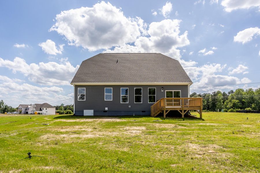 Exterior details and patio area of a home in Cedar Ridge, Angier (Image 3).